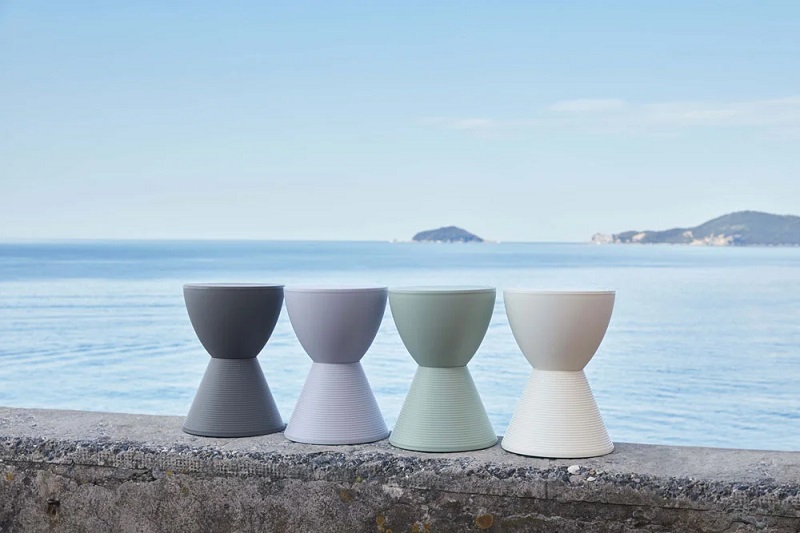 помощна маса kartell prince aha fennel green