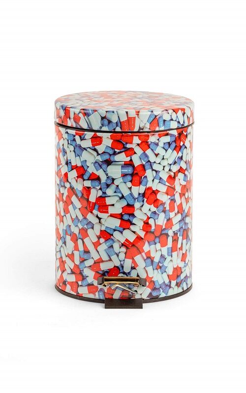 кошче seletti toiletpaper pills