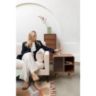 помощна маса zuiver rise walnut brown