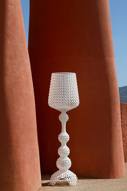 стояща лампа kartell kabuki outdoor white