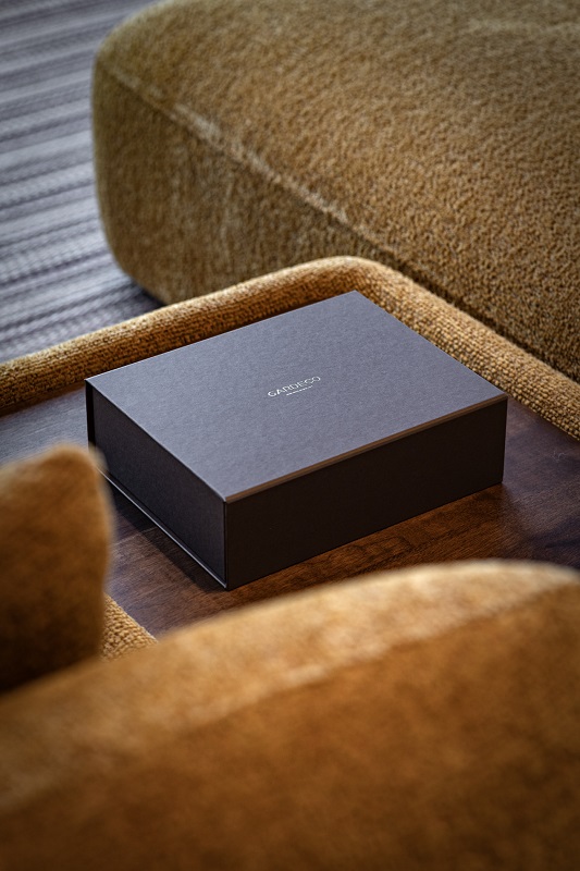 комплект скулптури gardeco the visitor mini giftbox